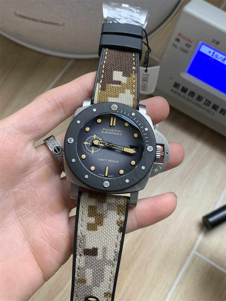 VSF Panerai PAM1669 – 47mm Submersible Navy SEALs Limited Edition Replica