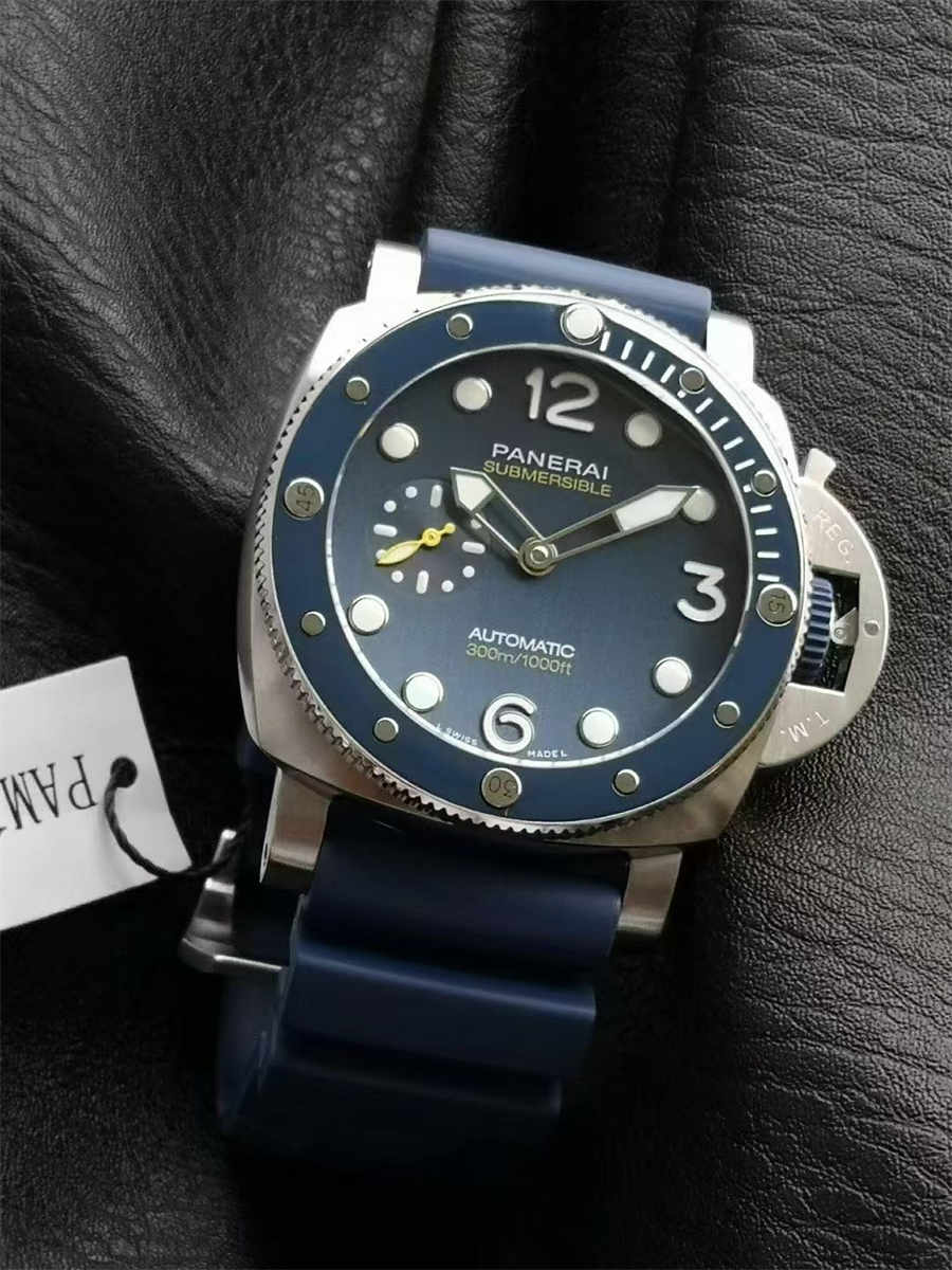VSF Panerai PAM1676 – 44mm Submersible Mike Horn Limited Edition Replica