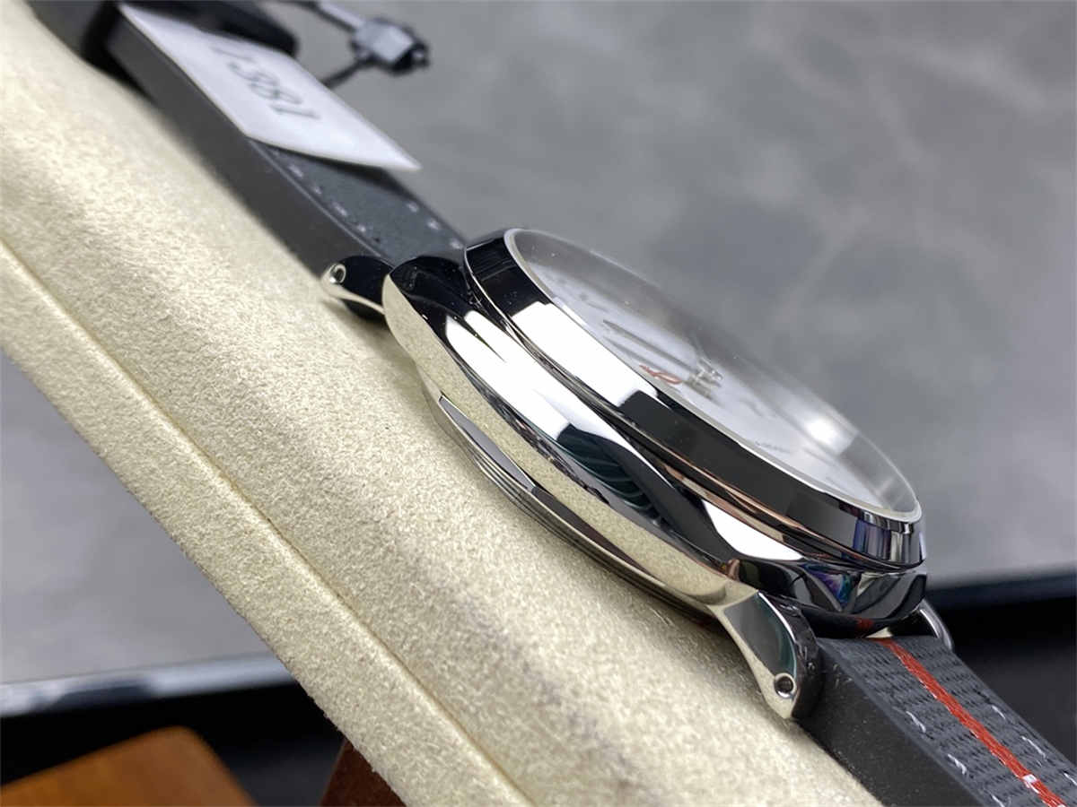 VSF Watches Panerai PAM1381 – Premium 42mm Luminor Due Luna Rossa Super Clone with P.900 Automatic Movement