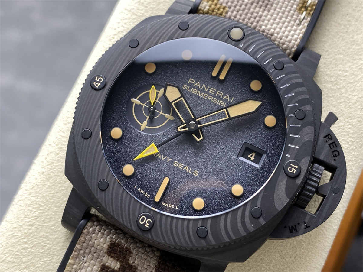 VSF Watches Panerai PAM1513 Submersible Navy SEALs 44mm Carbotech – Military Desert Edition Replica