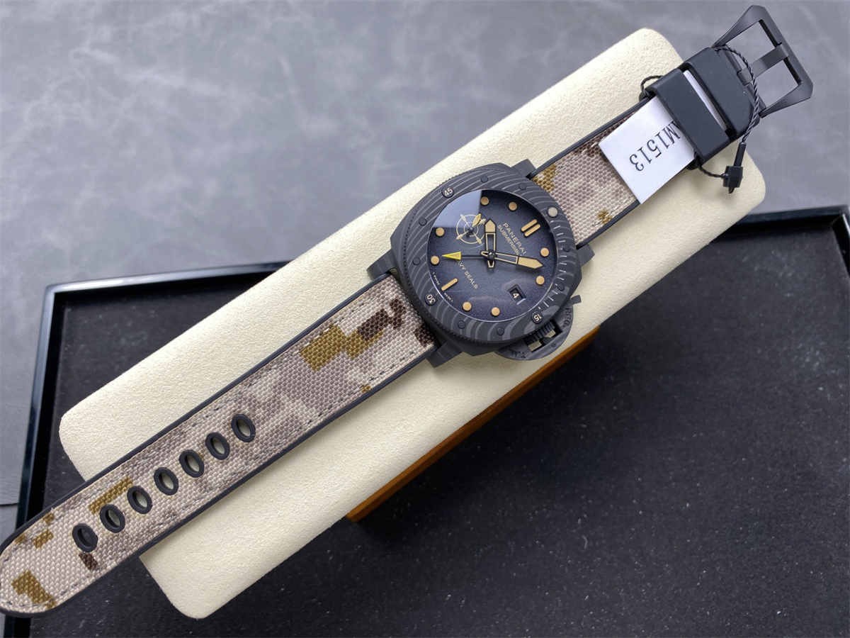 VSF Watches Panerai PAM1513 Submersible Navy SEALs 44mm Carbotech – Military Desert Edition Replica