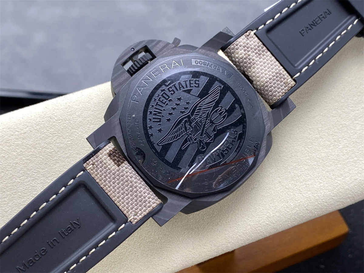 VSF Watches Panerai PAM1513 Submersible Navy SEALs 44mm Carbotech – Military Desert Edition Replica