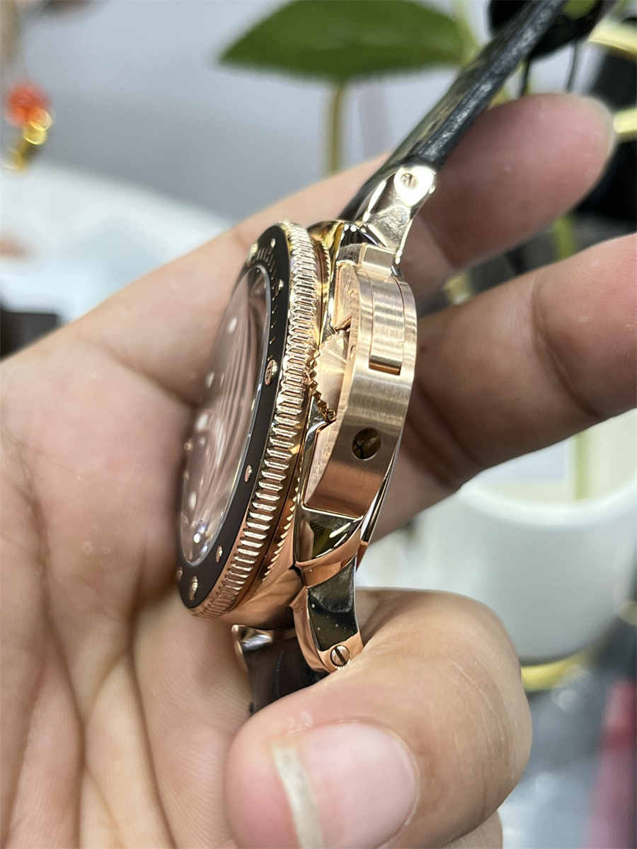 VSF Watches Panerai PAM974 – 42mm GoldTech Luminor Super Clone with P.900 Automatic Movement