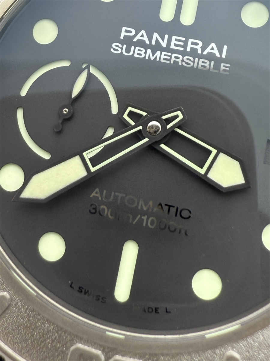 VSF Watches Panerai PAM984 – 47mm Titanium Submersible Super Clone