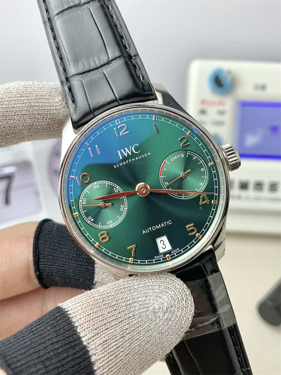 ZF Factory IWC IW500708 Replica – Portugieser 7 Days Green Dial 42.3mm Luxury Automatic Watch